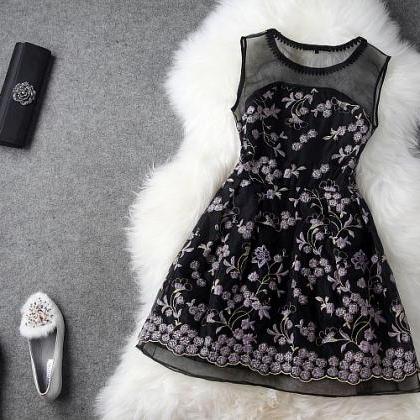 Organza Flowers Embroidered Sleeveless Dress