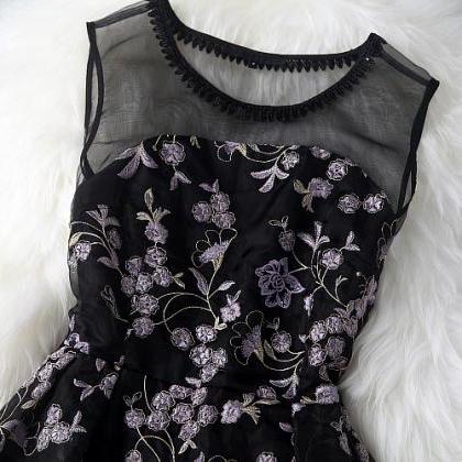 Organza Flowers Embroidered Sleeveless Dress